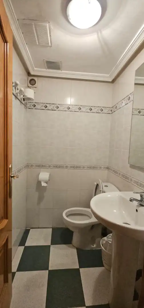 Baño de Casa o chalet en venta en Puertollano con Aire acondicionado, Calefacción y Trastero