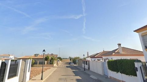 Se vende solar URBANO situado en una zona Cañada Rosal.