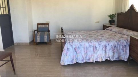CASA 3 DORMITORIOS BUENA ZONA.