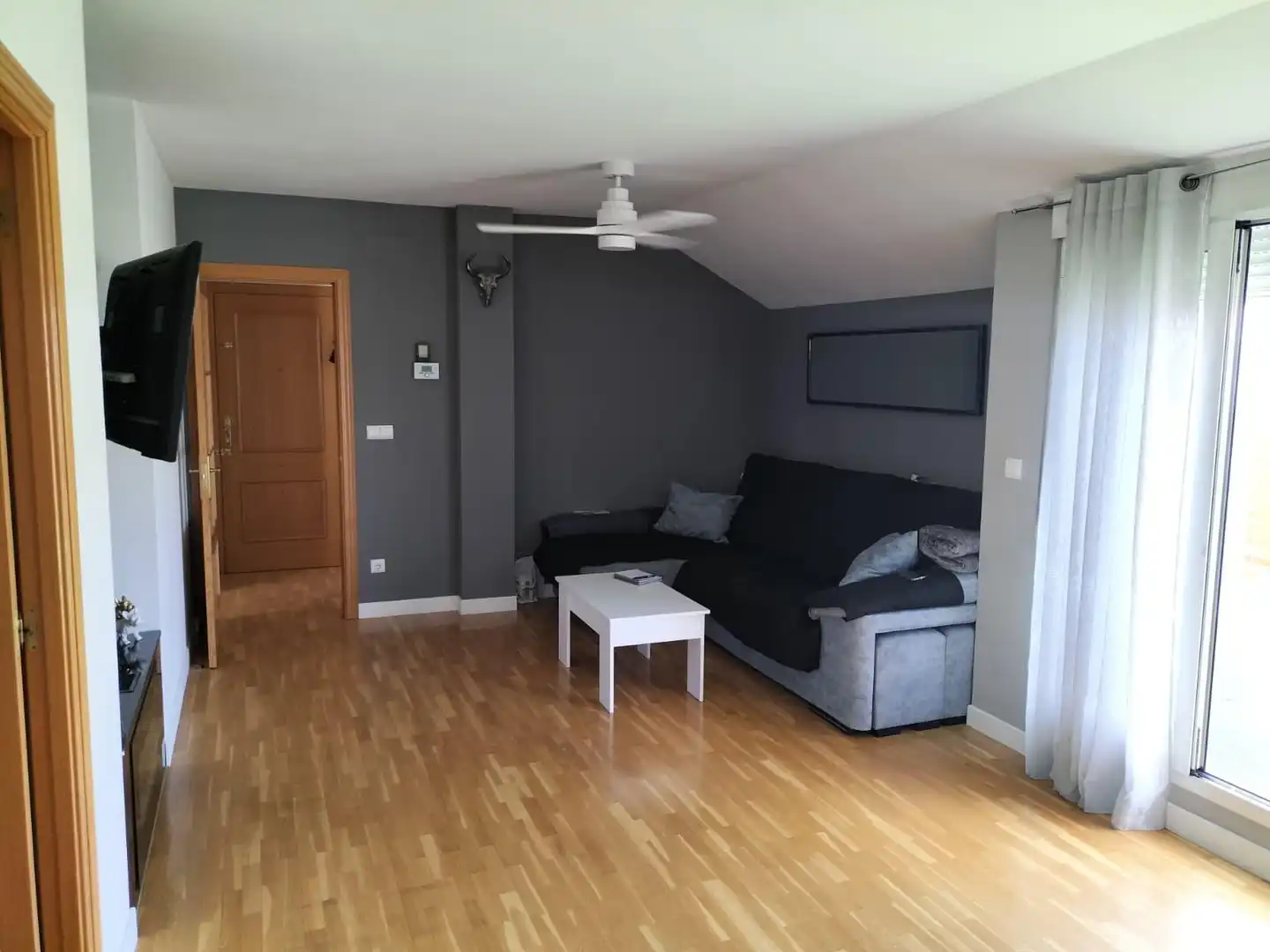 Living room of Flat for sale in Palencia  with Heating, Parquet flooring and Terrace