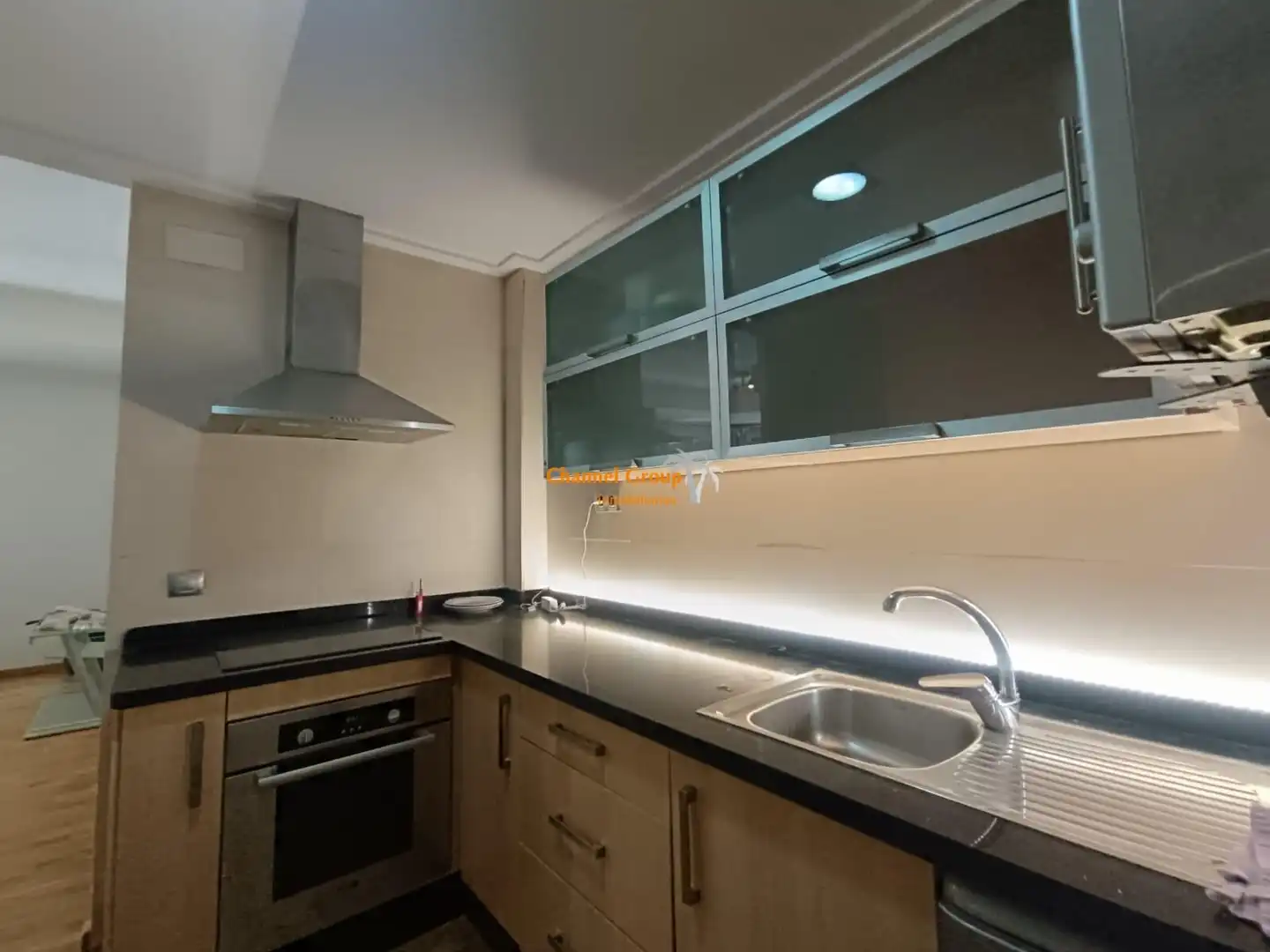 Cuina de Apartament de lloguer en Elche / Elx amb Aire condicionat, Moblat i Balcó