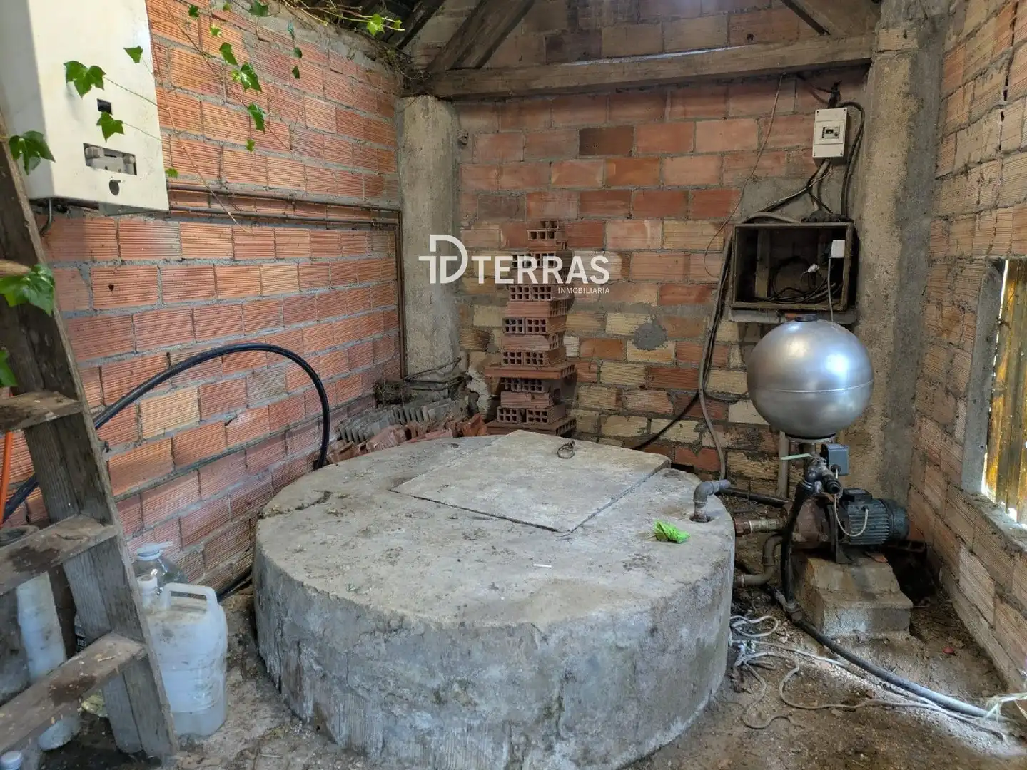 Terrassa de Casa o xalet en venda en Pontevedra Capital  amb Jardí privat i Terrassa