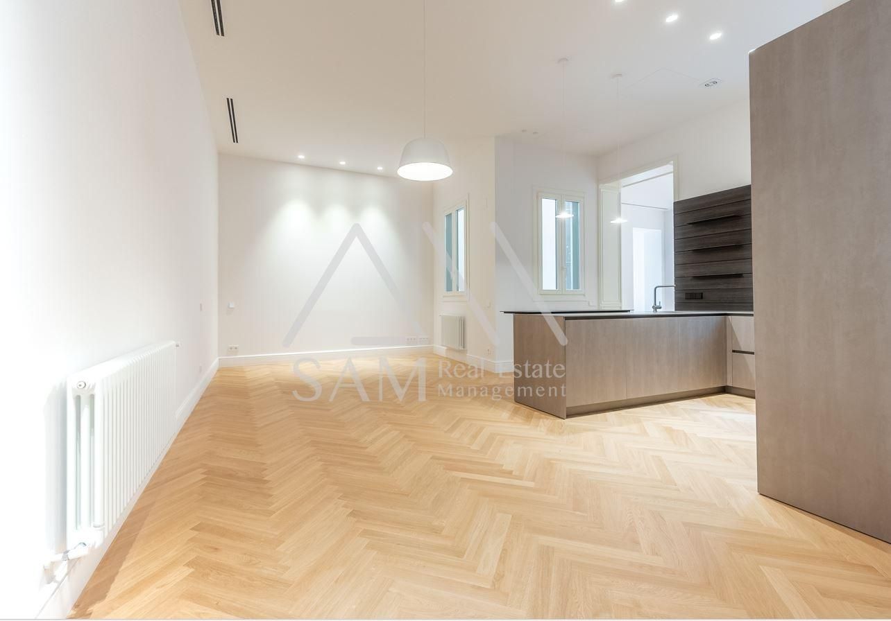 Sala d'estar de Pis en venda en  Barcelona Capital amb Aire condicionat, Calefacció i Terrassa