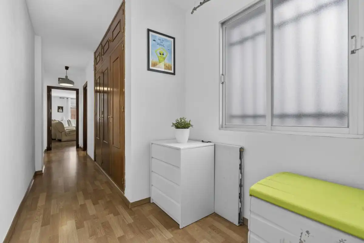 Flat for sale in Sevilla  with Air Conditioner and Heating
