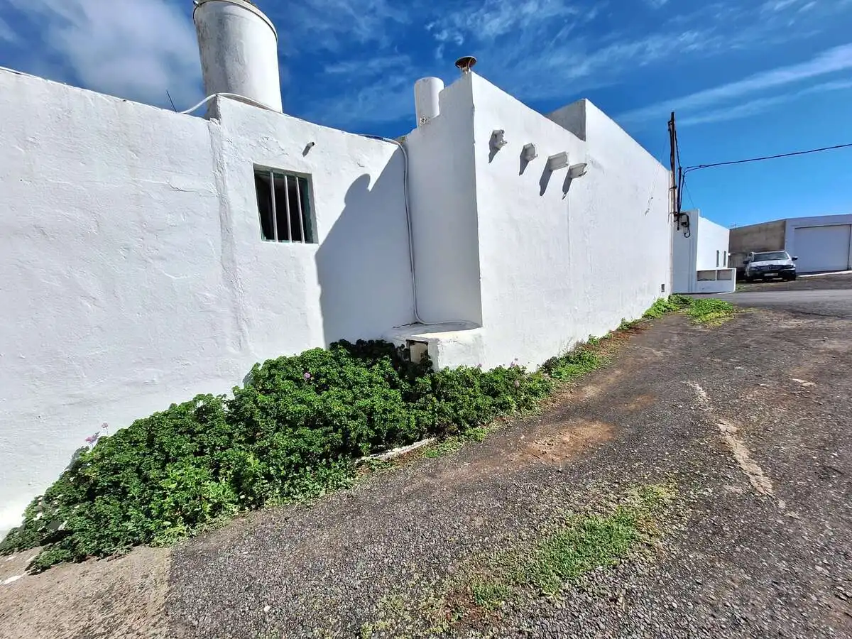 Vista exterior de Casa o chalet en venta en San Bartolomé