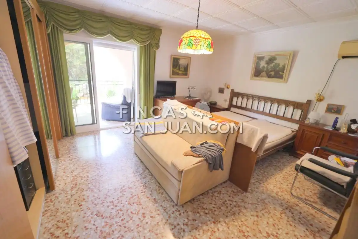 Living room of Houses for sale in El Campello  with Air Conditioner, Heating and Private garden