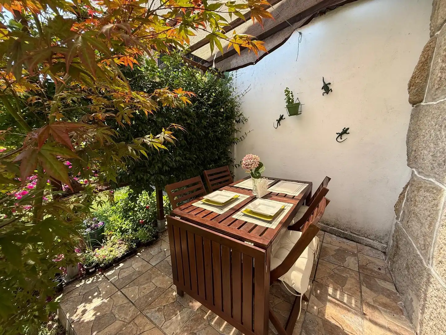 Terrassa de Casa o xalet en venda en Vilanova de Arousa amb Calefacció, Jardí privat i Moblat