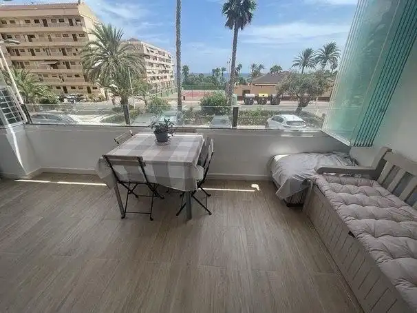 Terrassa de Apartament en venda en Torrevieja amb Aire condicionat, Calefacció i Terrassa