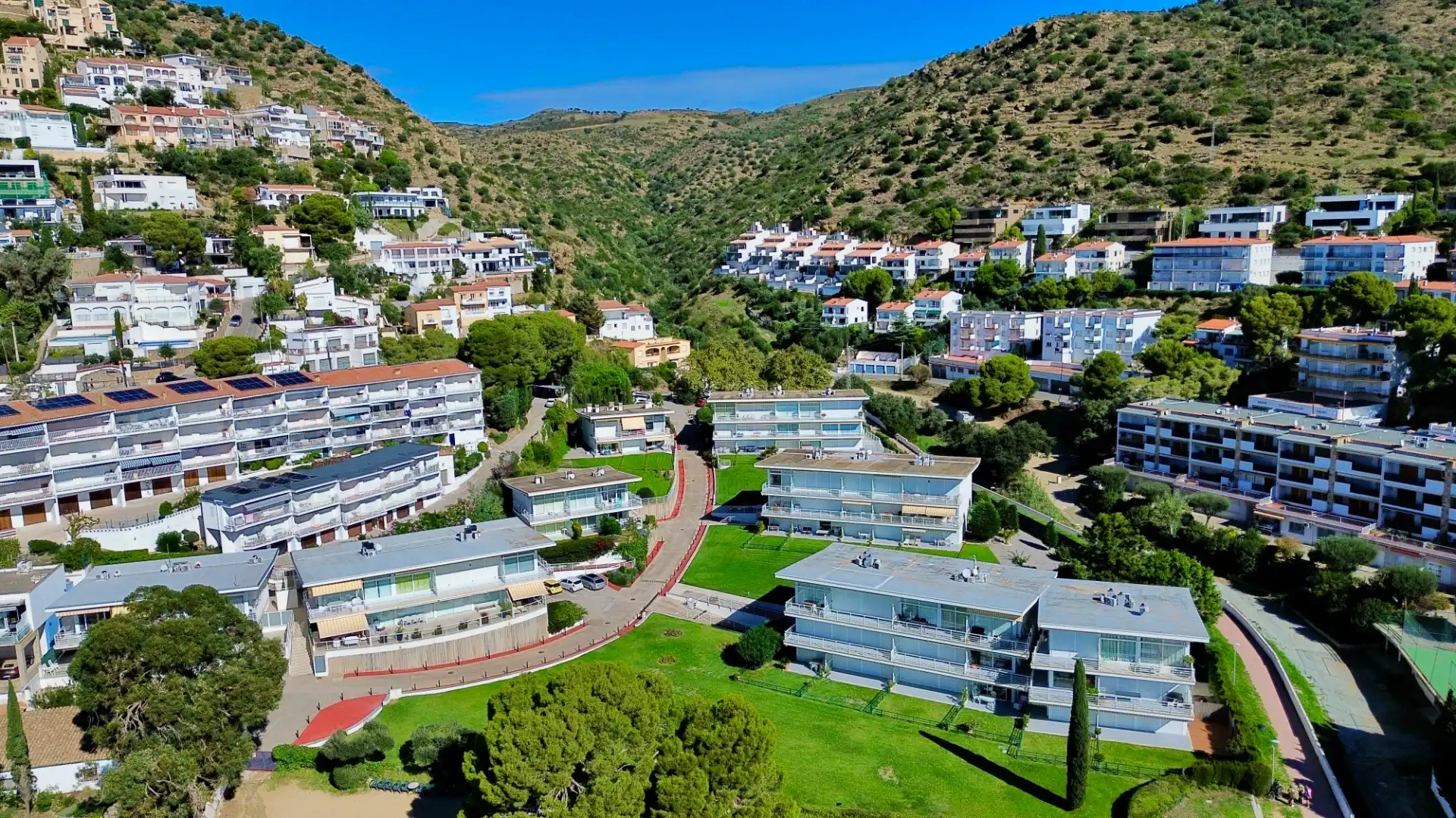 Exterior view of Flat for sale in Almadrava - Canyelles - Puig-Rom
