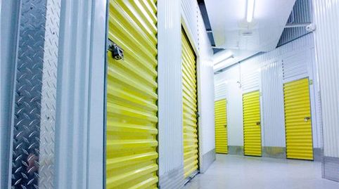 Photo 4 of Storage room for rent in Calle de Andrés Vicente, 14, La Bozada – Parque Delicias, Zaragoza Capital
