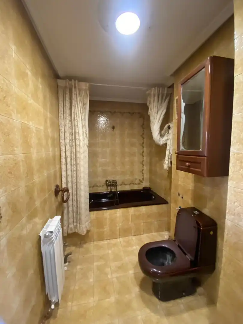 Badezimmer von Maisonette zum Verkauf in Calahorra mit Klimaanlage, Heizung und Parkett