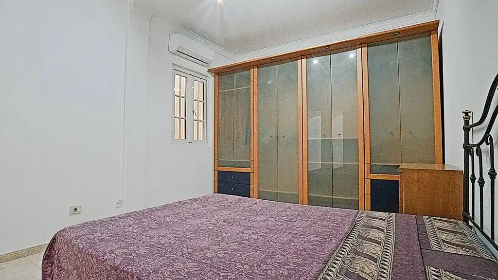 Habitación de Piso de alquiler en Las Palmas de Gran Canaria con Aire acondicionado, Amueblado y Balcón
