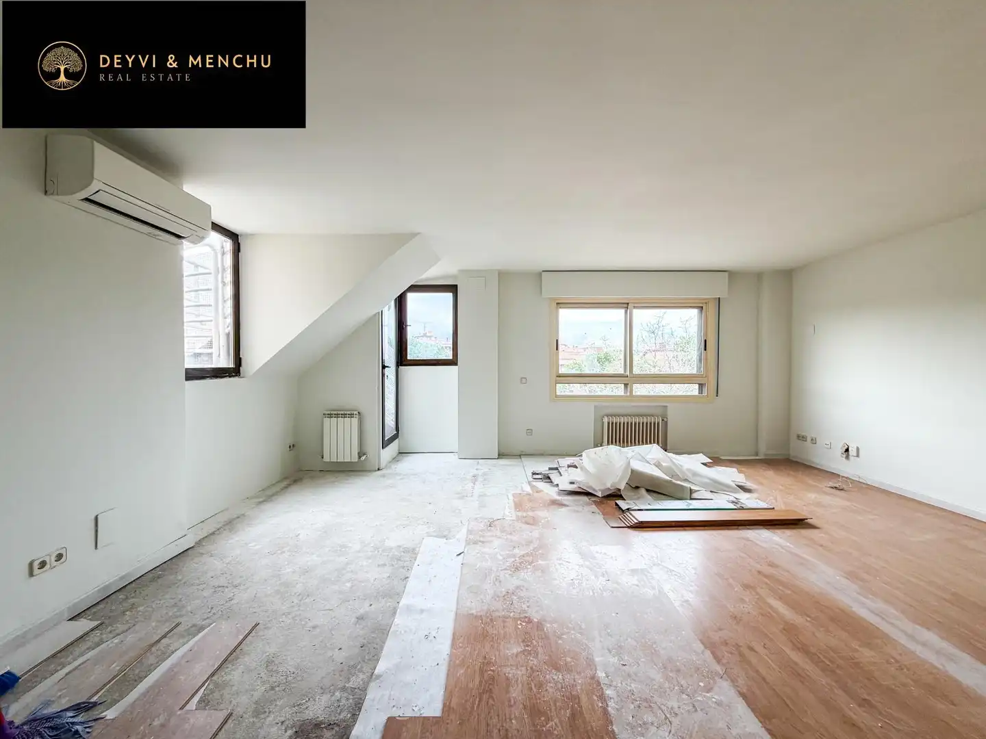 Ático de alquiler en Pozuelo de Alarcón con Aire acondicionado, Jardín privado y Parquet