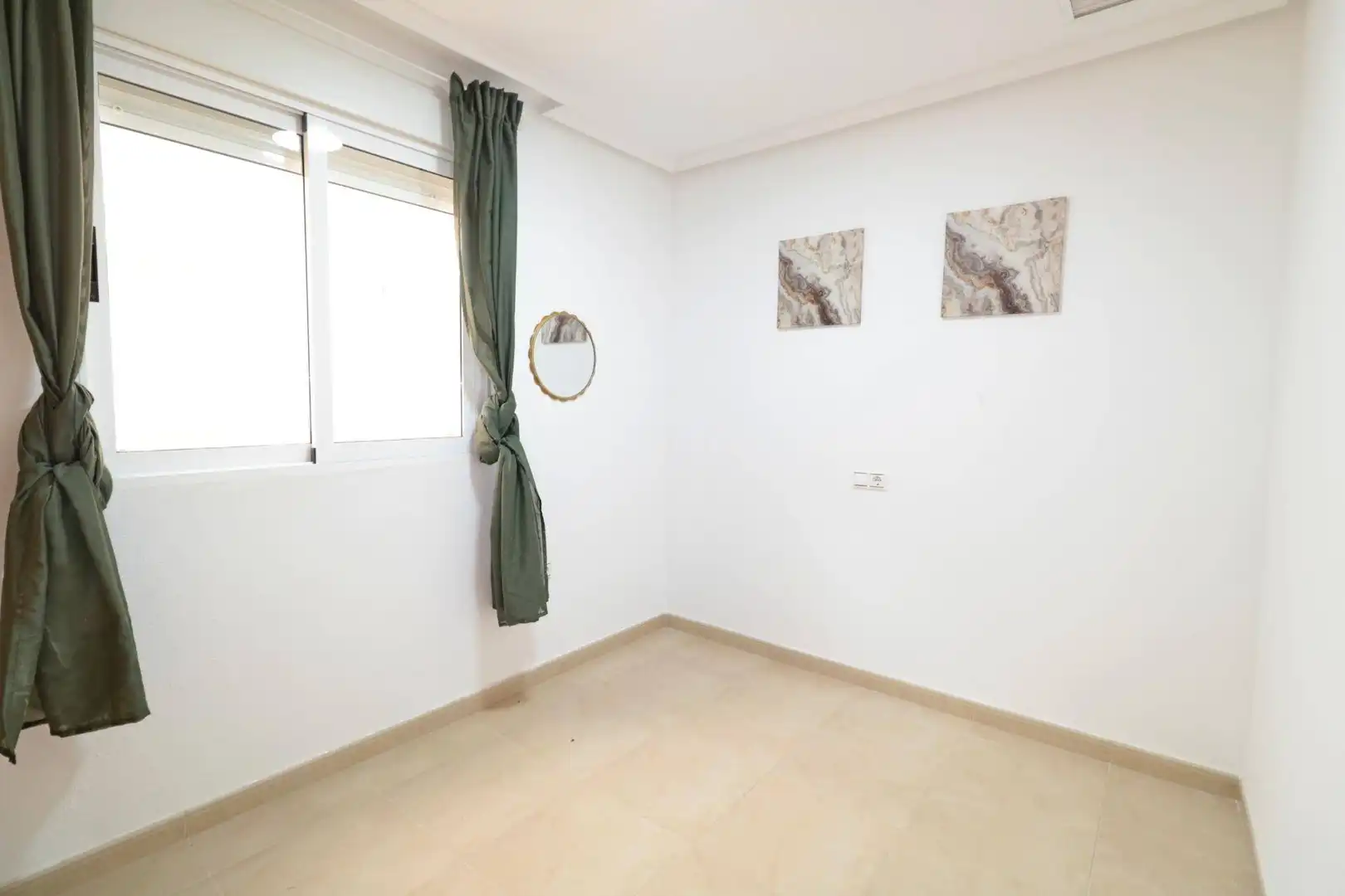 Habitación de Apartamento en venta en Torrevieja