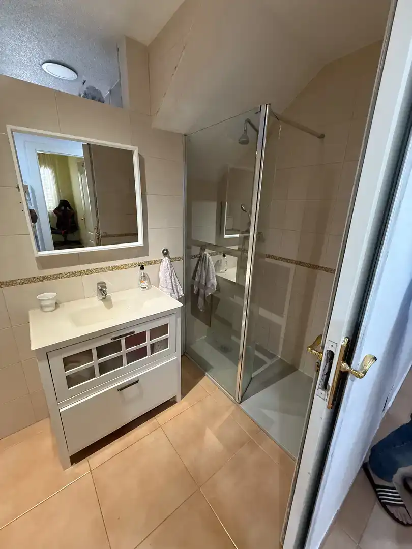 Bany de Casa o xalet en venda en Murcia amb Aire condicionat, Jardí privat i Traster