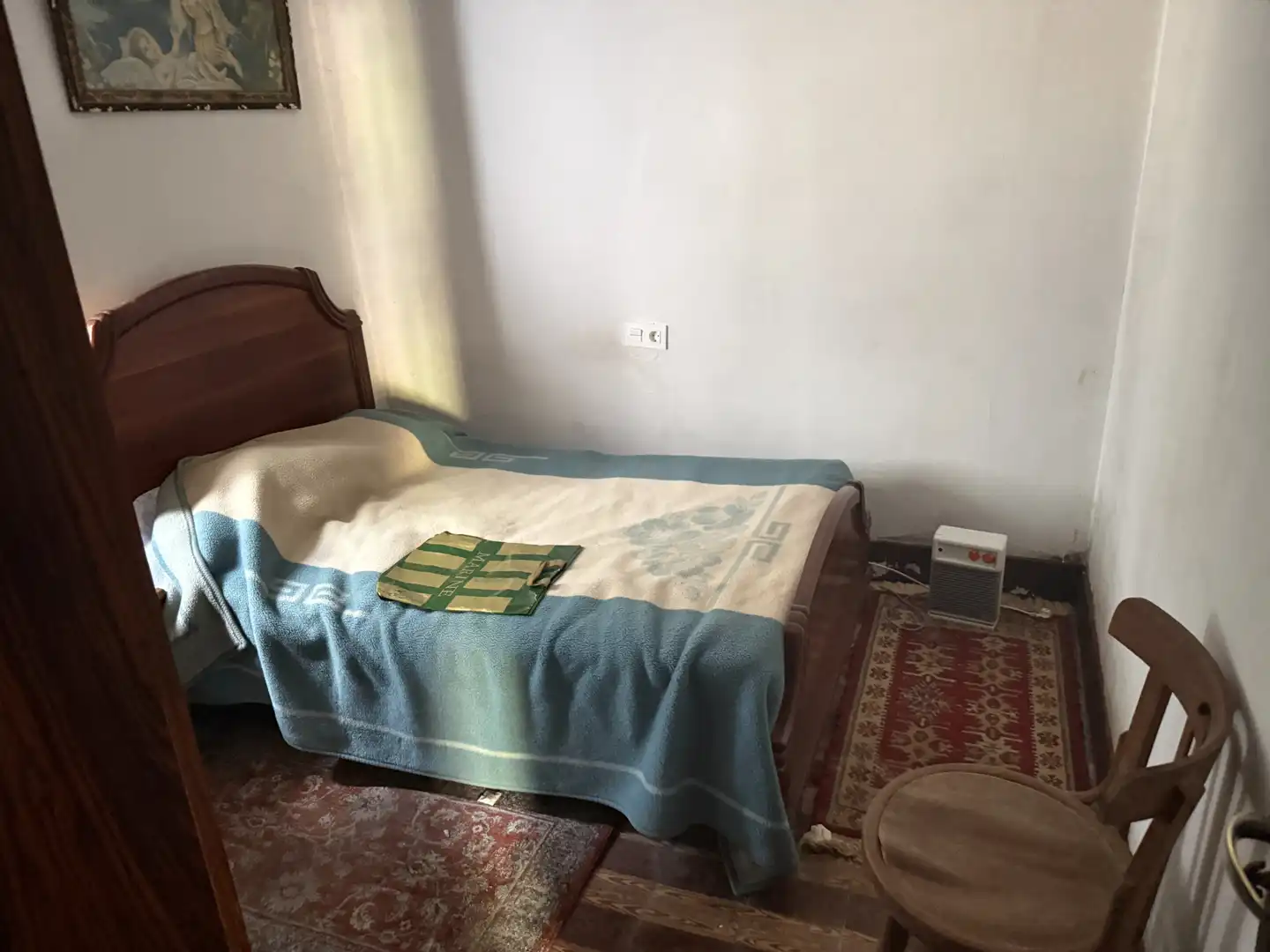 Dormitori de Finca rústica en venda en Loiu amb Jardí privat