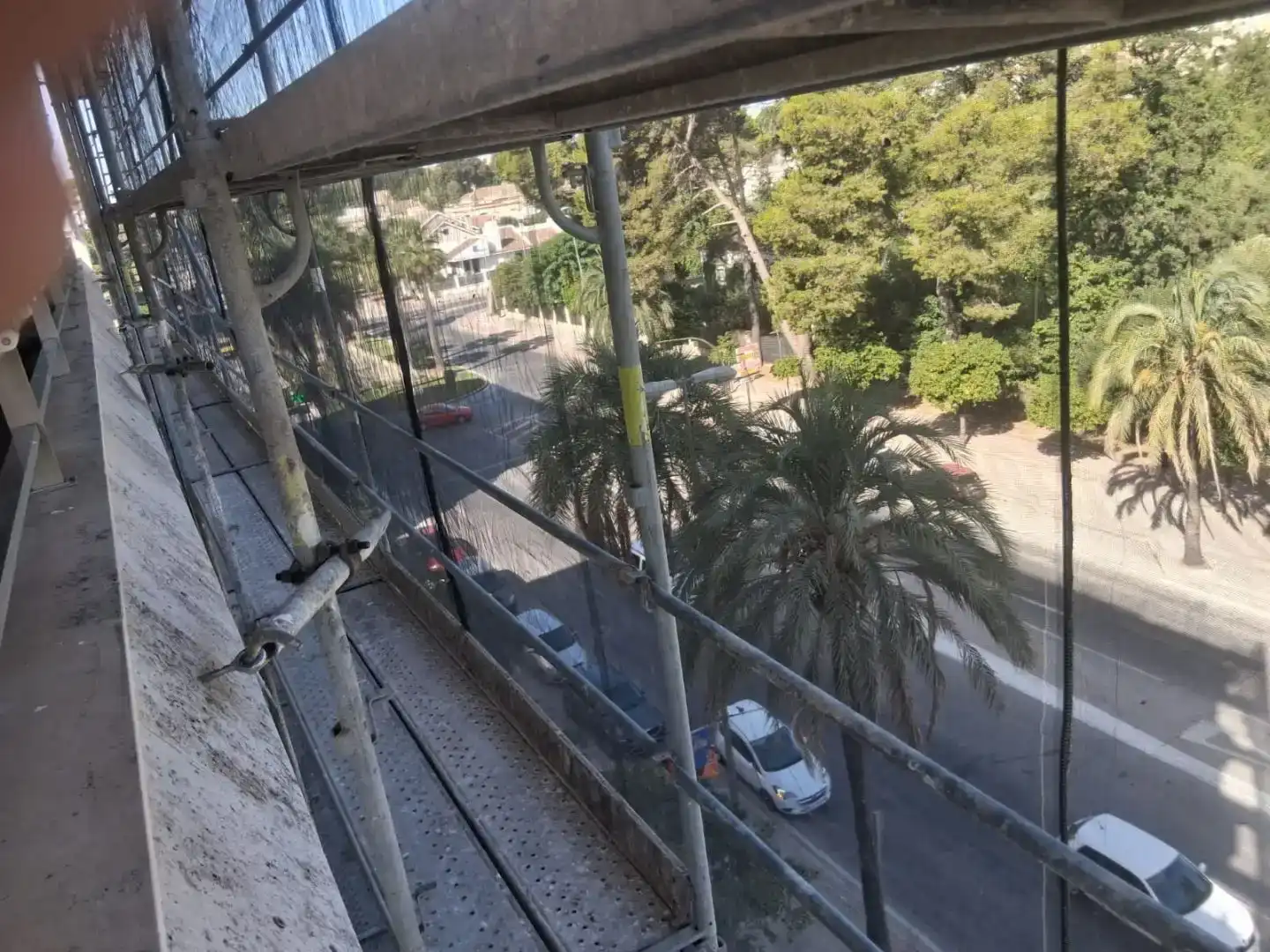 Vista exterior de Pis per a compartir en Avenida - Divina Pastora - Plaza de Toros
