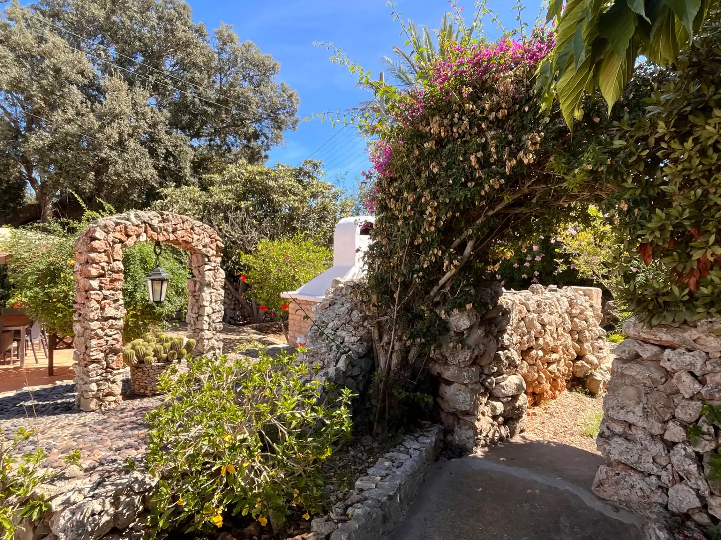 Jardín de Finca rústica en venta en Es Castell con Aire acondicionado, Calefacción y Jardín privado