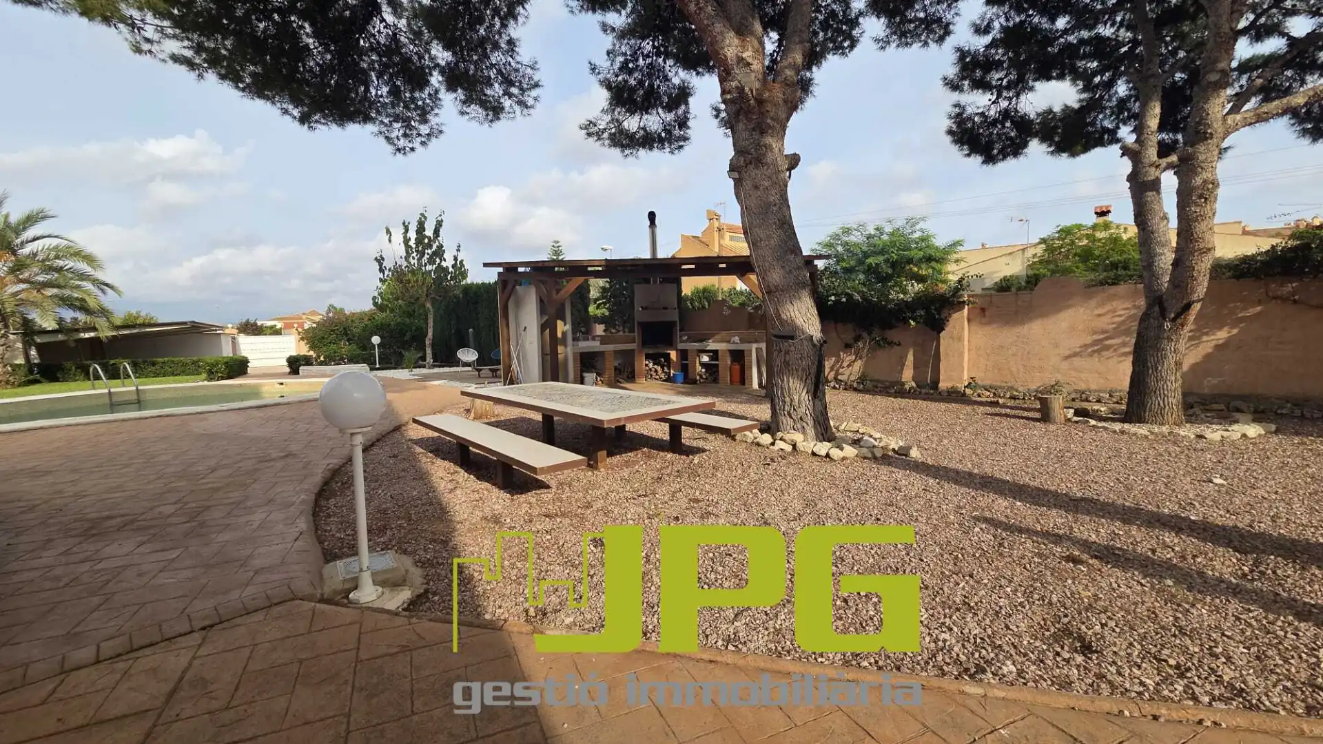 Garden of Houses for sale in Mutxamel  with Air Conditioner, Heating and Private garden