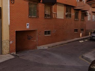 Individual en venda a Calle de la Santa María