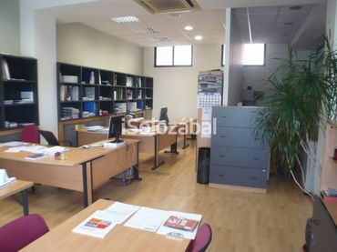 Locale commerciale in affitto a Logroño - Avenida Lope de Vega