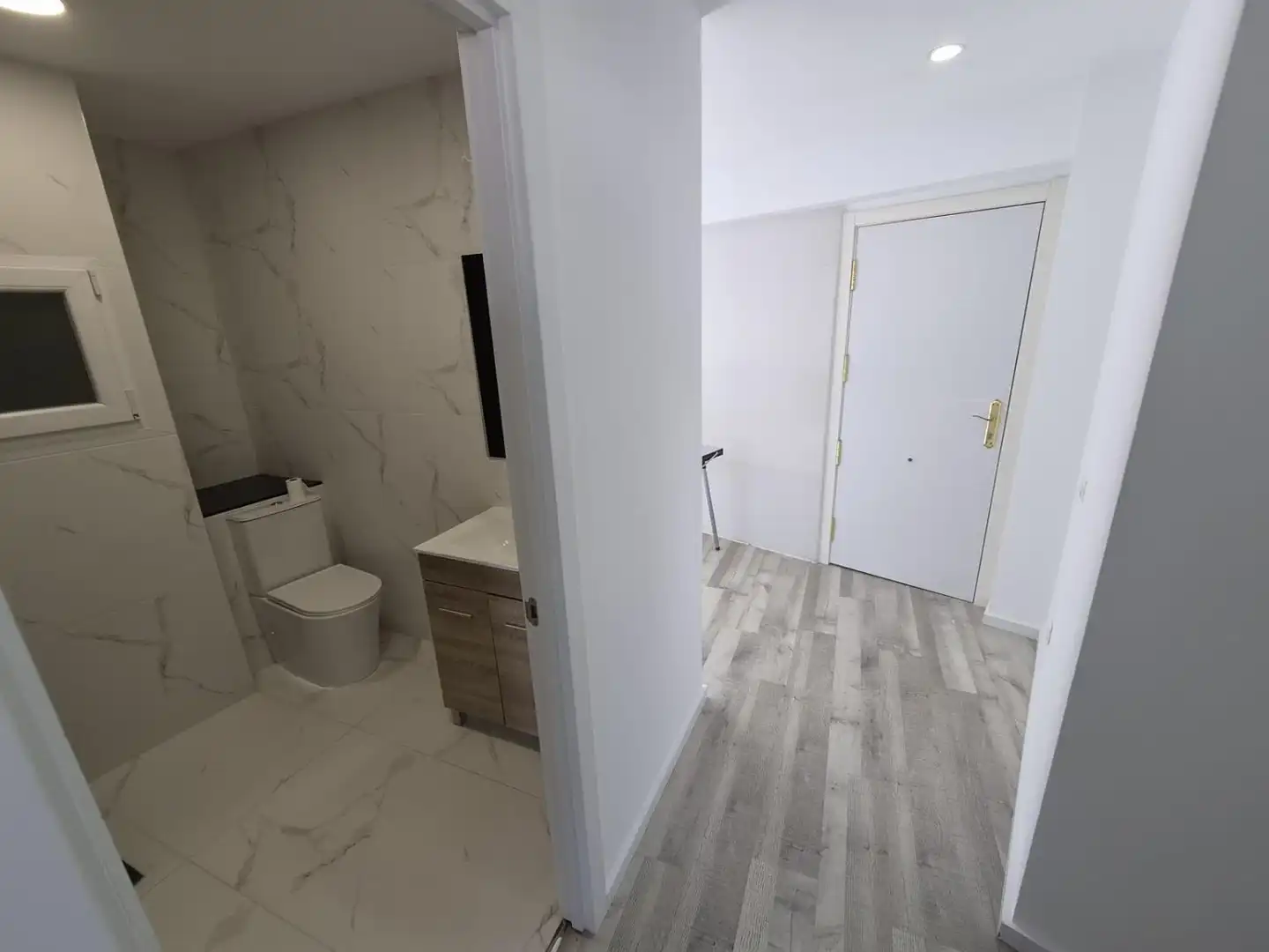 Bany de Pis de lloguer en Vila-real amb Parquet i Terrassa