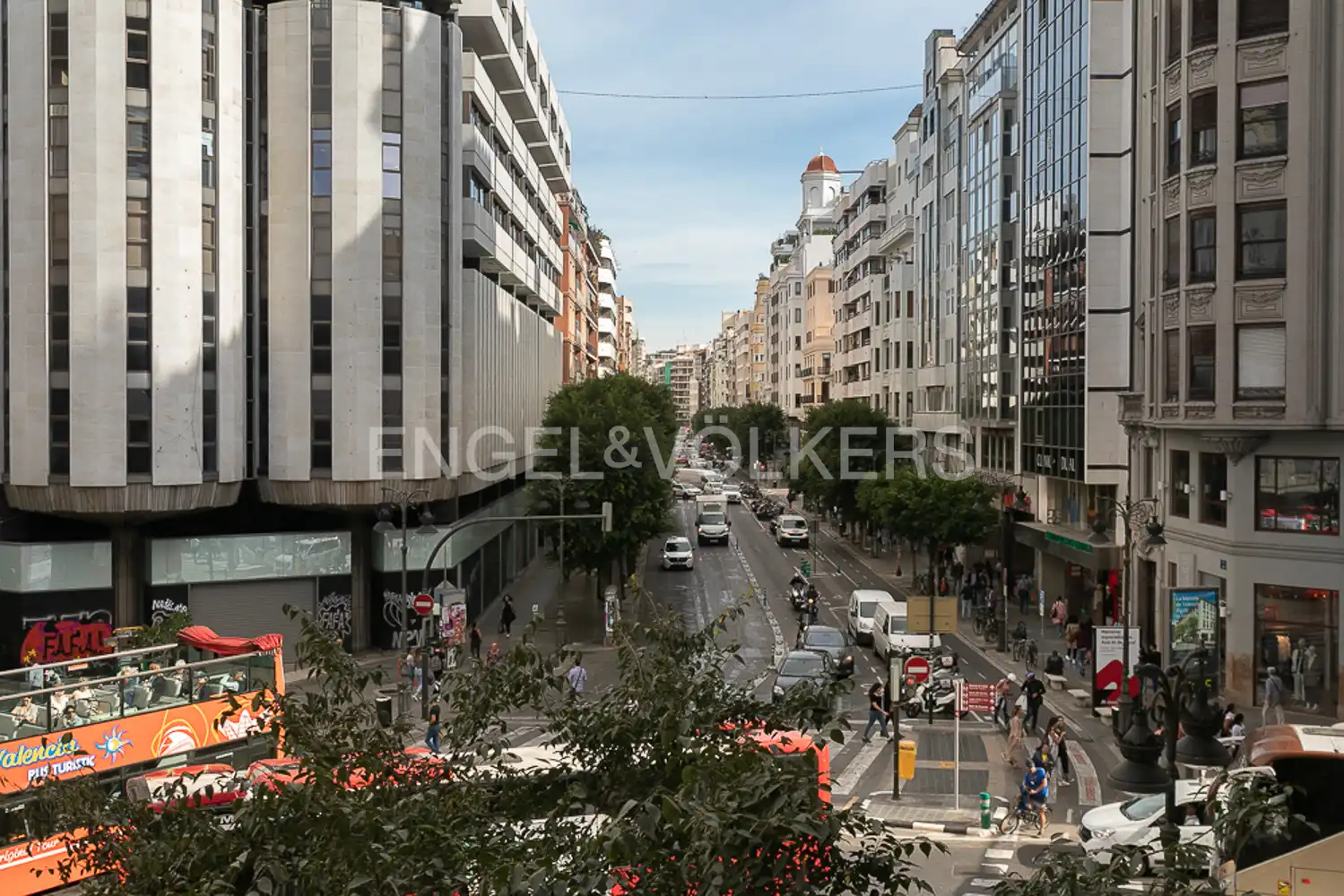 Vista exterior de Piso en venta en Valencia con Aire acondicionado, Calefacción y Parquet
