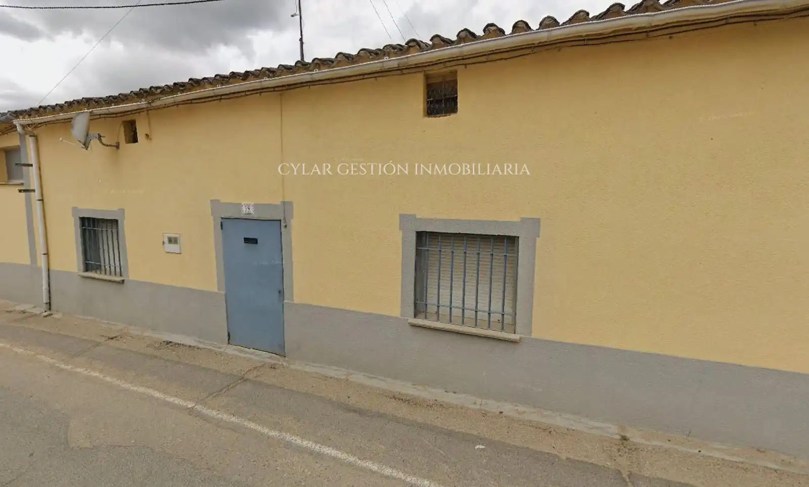 Exterior view of Houses for sale in Topas, Salamanca