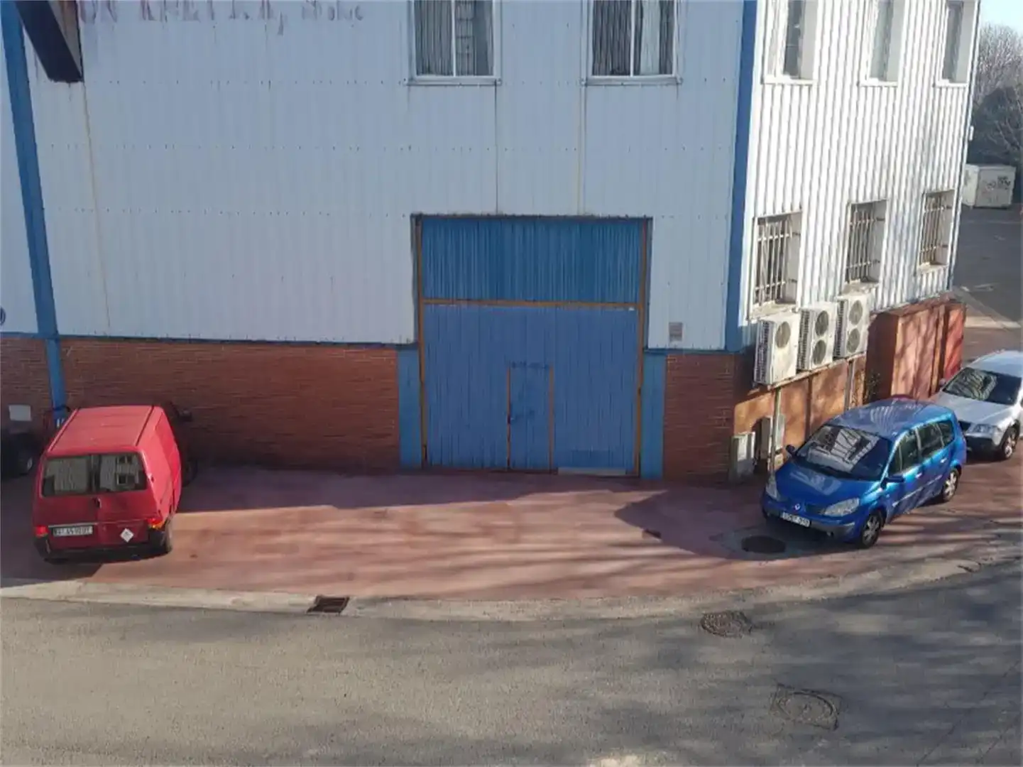 Vista exterior de Nave industrial en venta en Bermeo