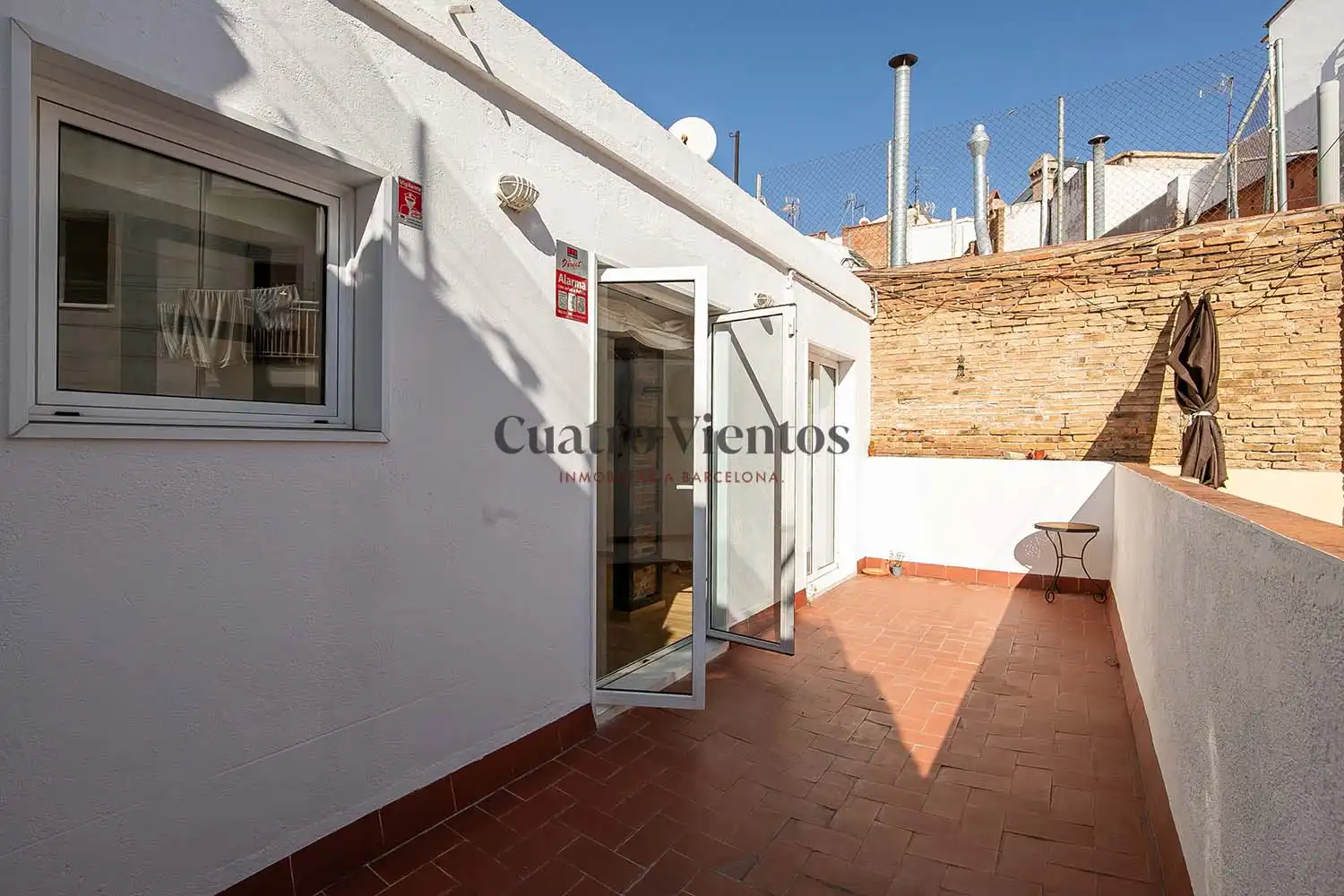 Terrasse von Dachboden zur Miete in Barcelona mit Klimaanlage, Heizung und Parkett