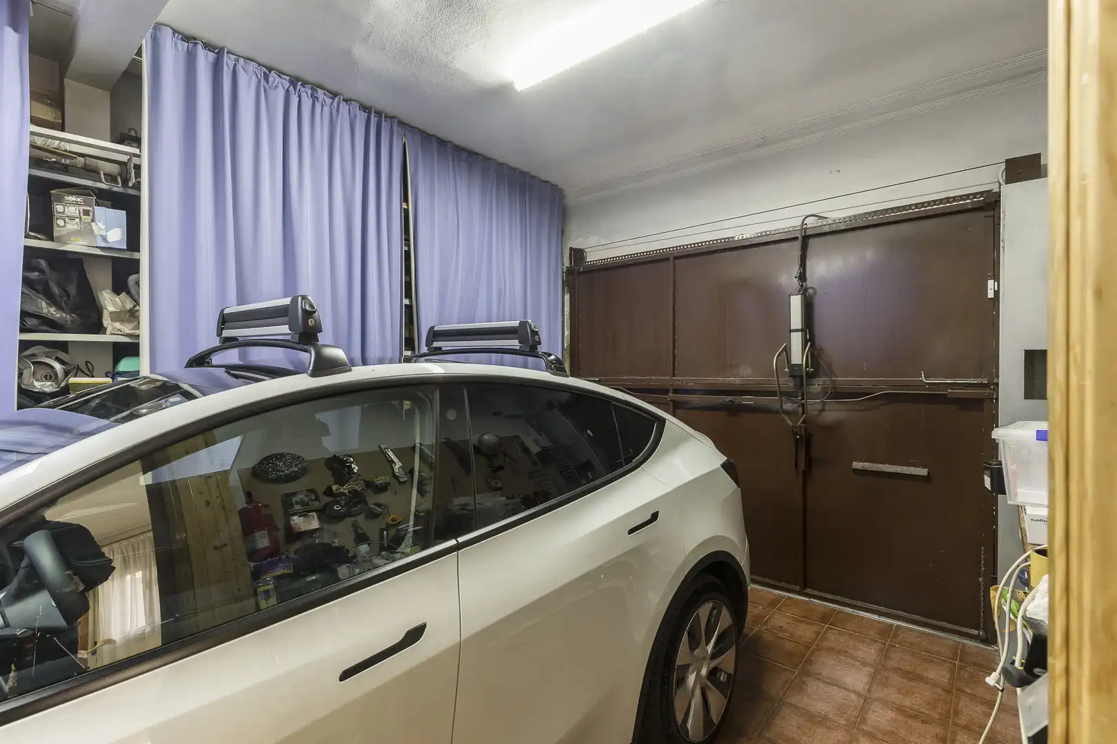 Parking de Casa adosada en venta en Barcelona con Calefacción