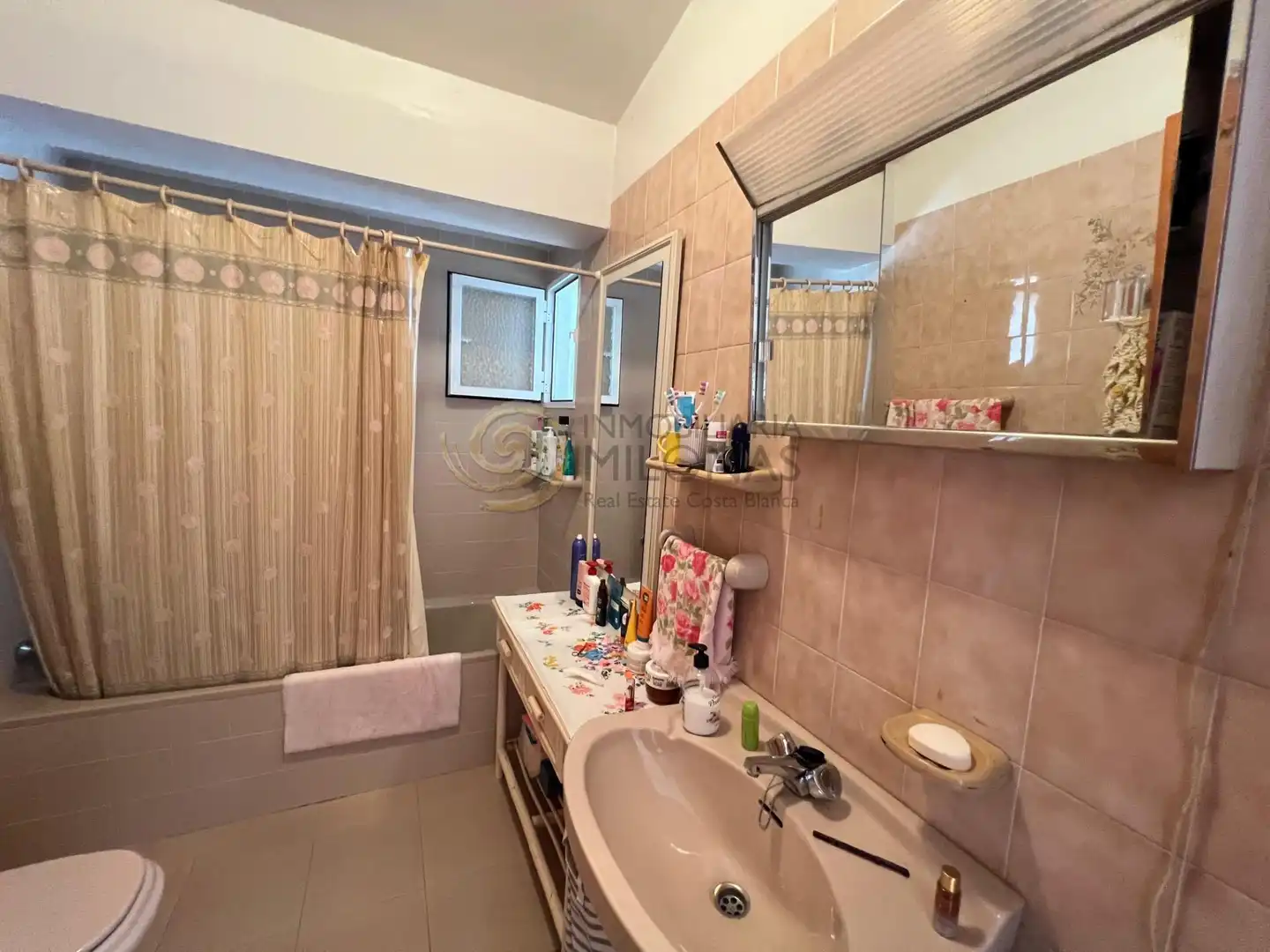 Bathroom of Houses for sale in Benidorm  with Heating, Private garden and Terrace