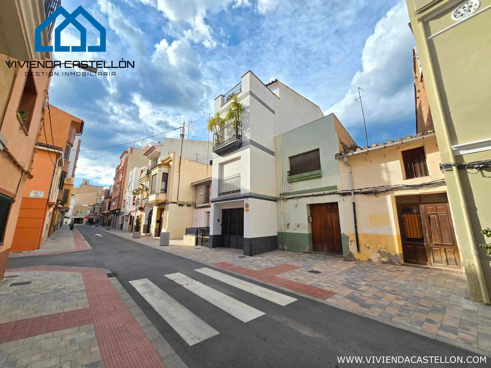 Vista exterior de Casa adosada en venda en Castellón de la Plana / Castelló de la Plana