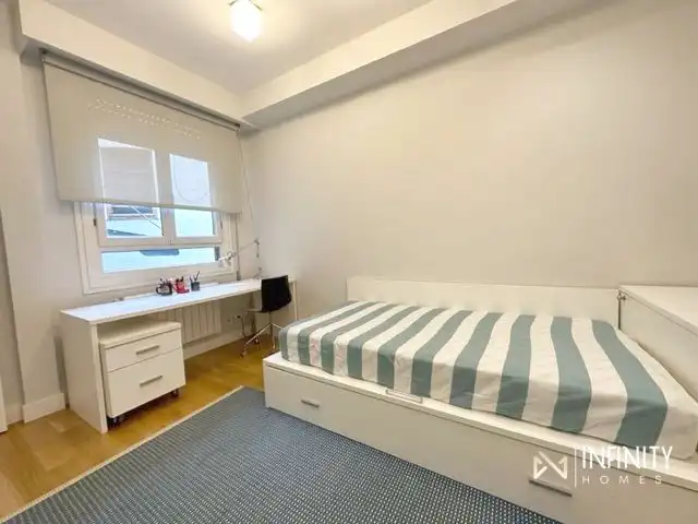 Habitación de Piso de alquiler en Bilbao  con Calefacción, Terraza y Balcón