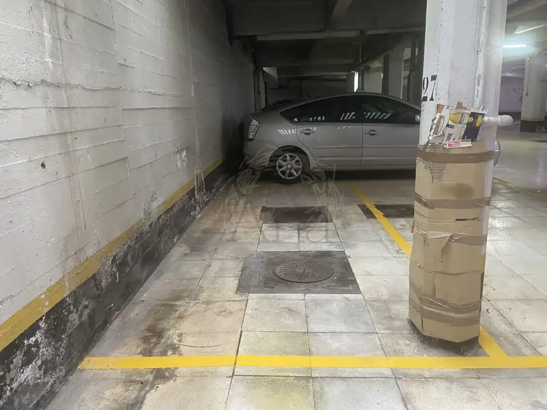 Parkplatz zum Verkauf in Rodríguez Arias Kalea, imagen 3