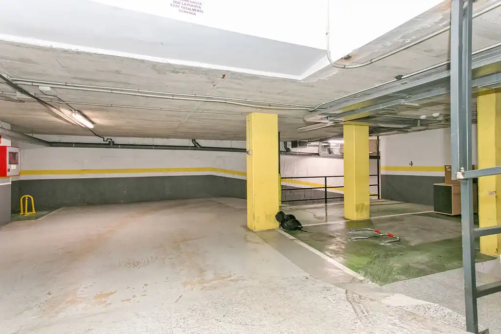 Parking avec ascenseur à vendre à C/ Saragossa, imagen 8