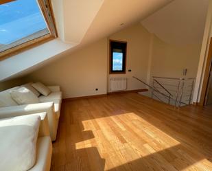 Sala d'estar de Casa o xalet en venda en Baiona amb Terrassa i Balcó