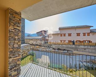 Vista exterior de Apartament en venda en Bellver de Cerdanya