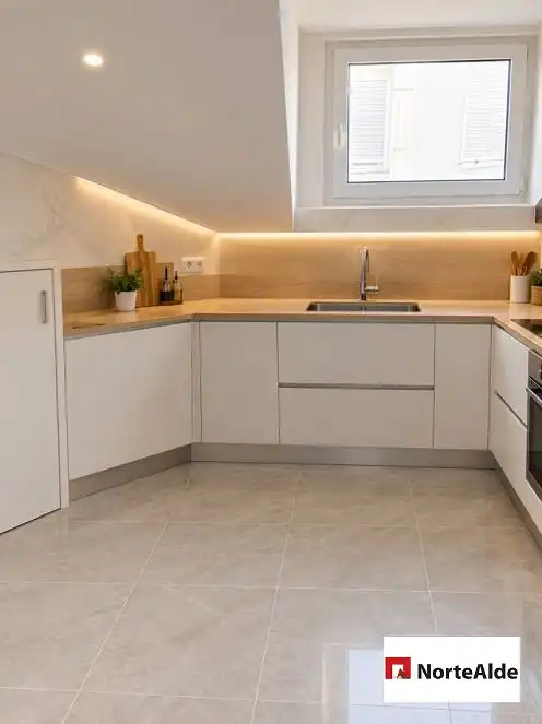Appartamento con ascensore in vendita a Centro, imagen 3