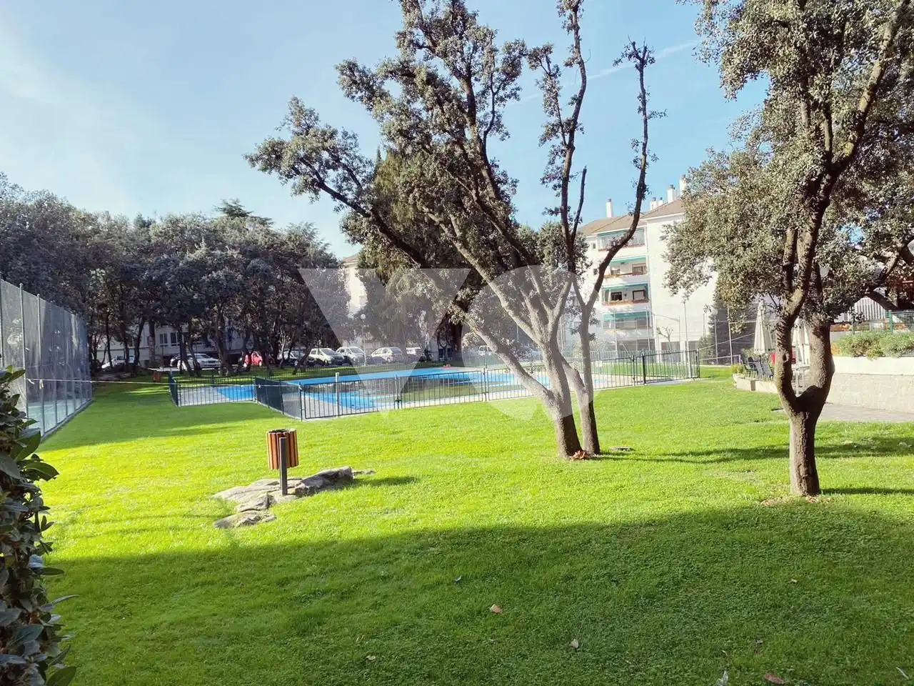 Piscina de Pis en venda en Collado Villalba amb Aire condicionat, Calefacció i Terrassa