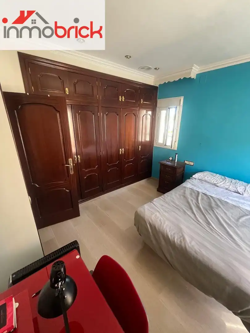 Habitación de Casa o chalet en venta en Lucena con Calefacción, Terraza y Piscina