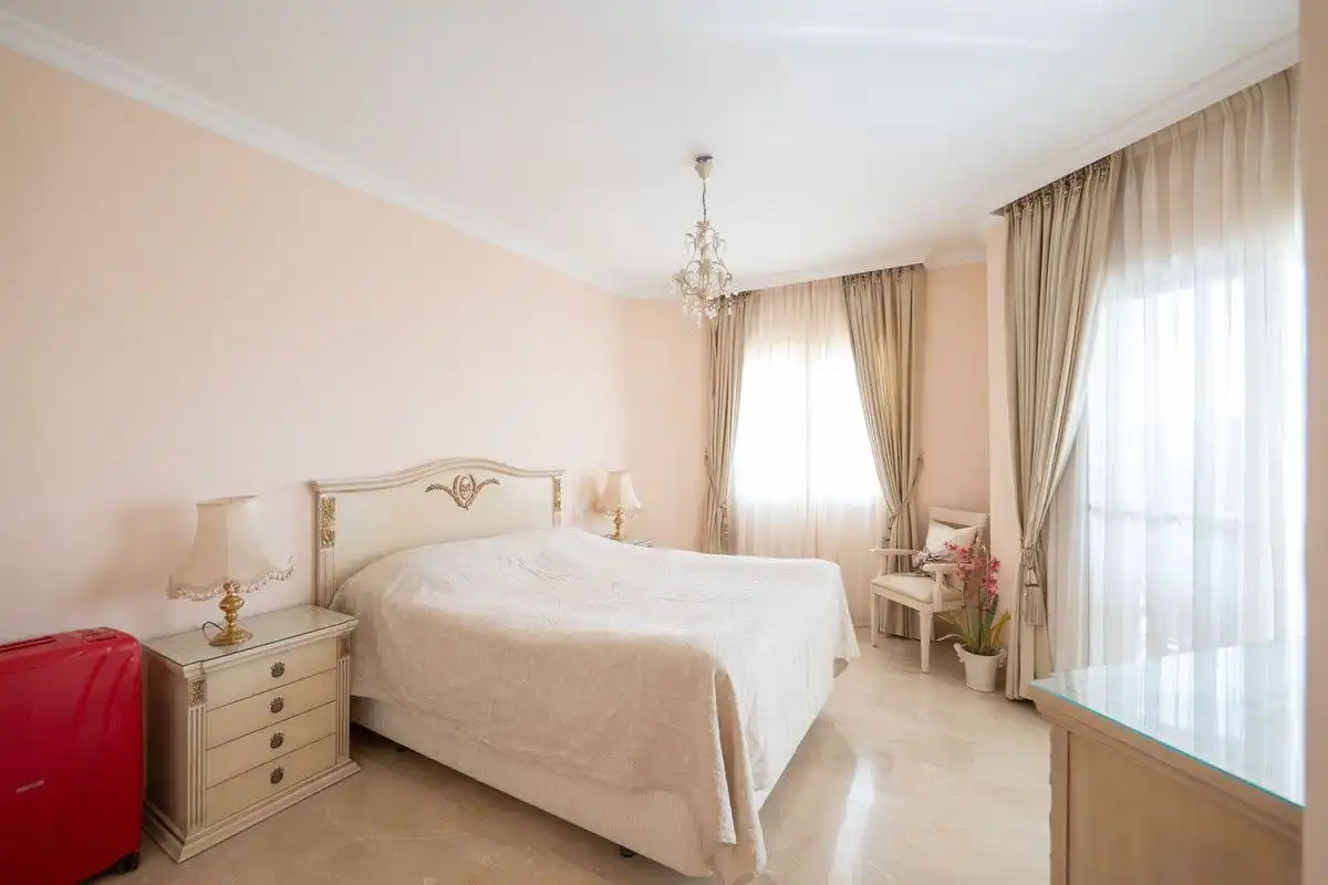 Apartamento de alquiler en Bel - Air