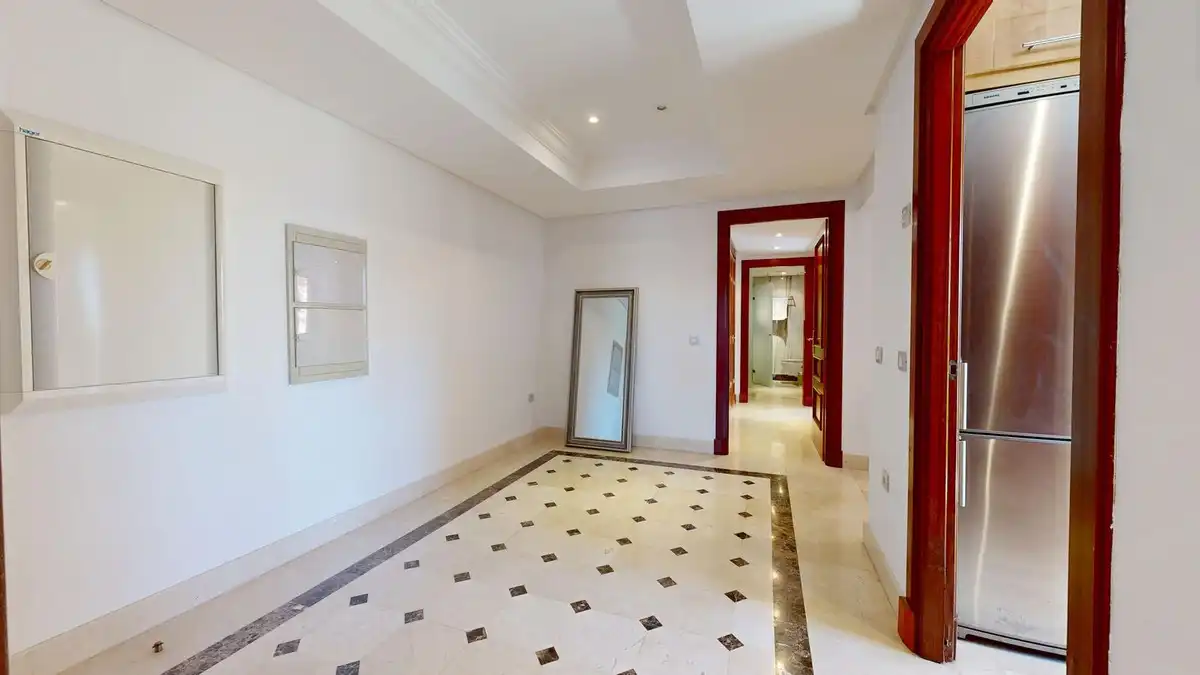 Flat for sale in Estepona  with Air Conditioner, Heating and Terrace