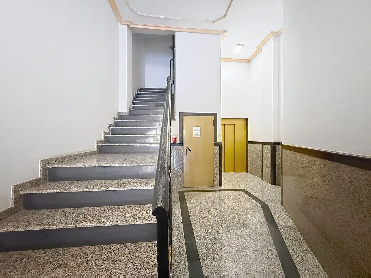 Apartamento en venta en Albatera con Balcón