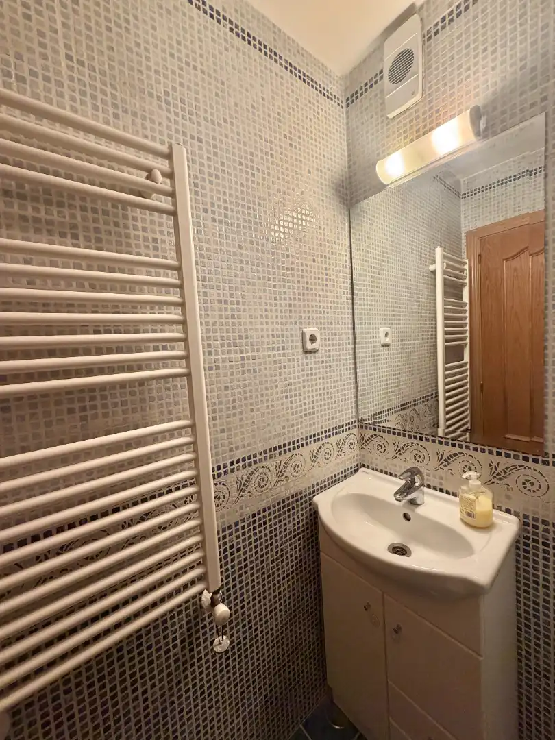 Baño de Piso en venta en Madrid con Aire acondicionado, Calefacción y Amueblado
