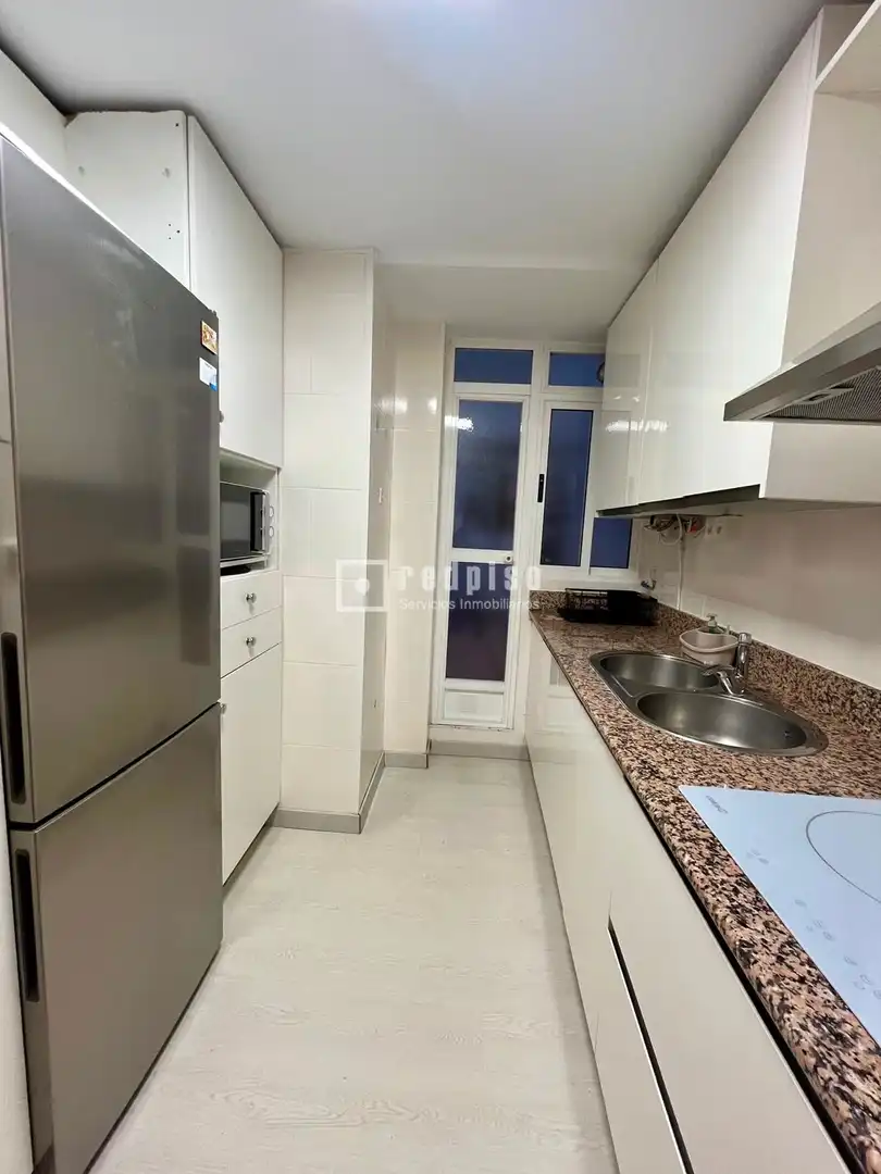 Kitchen of Flat for rent in Granada  with Furnished