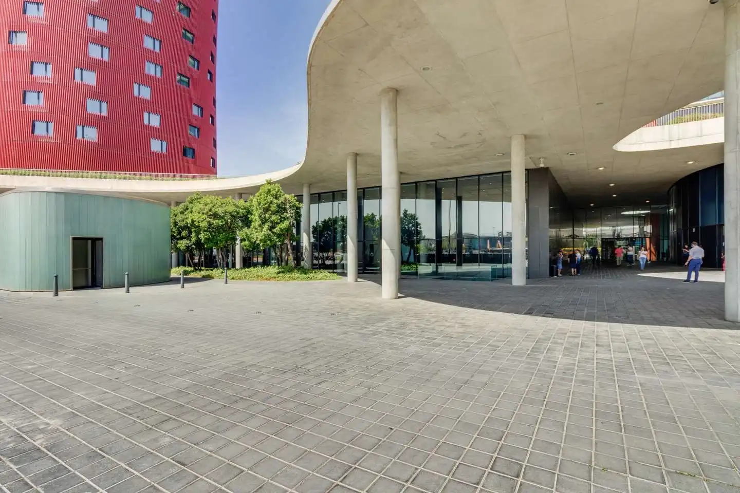 Außenansicht von Büro zur Miete in L'Hospitalet de Llobregat mit Klimaanlage und Heizung