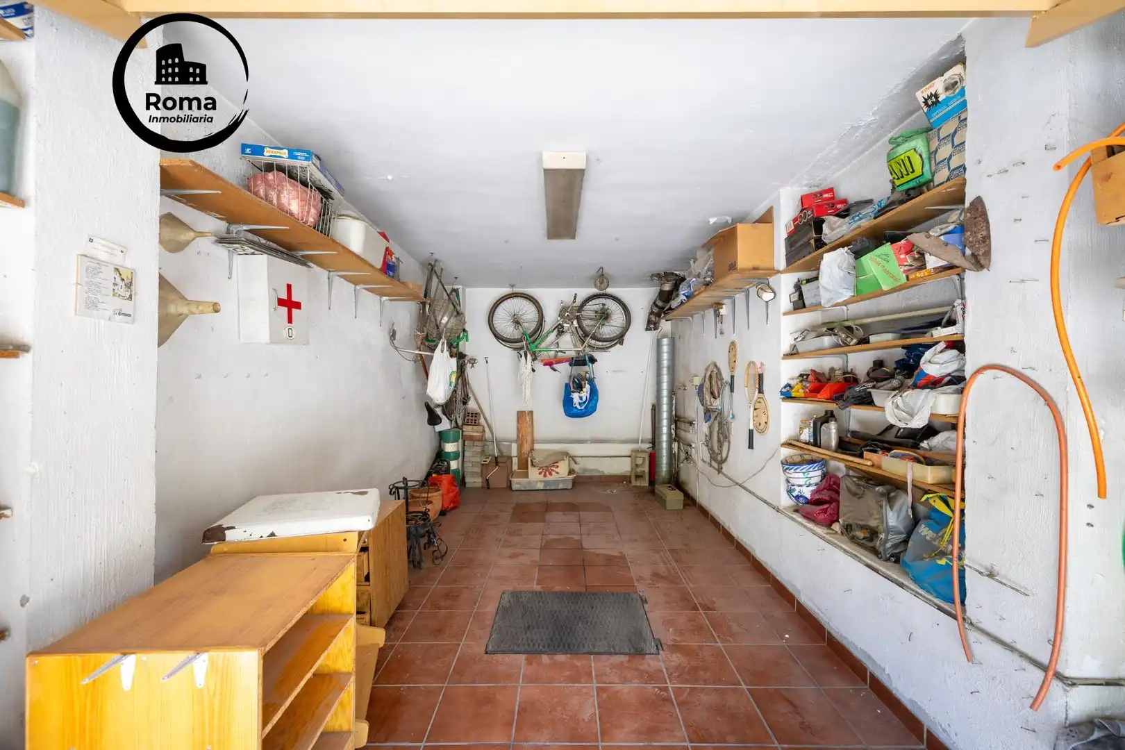 Adosado con piscina en venta en Huétor Vega