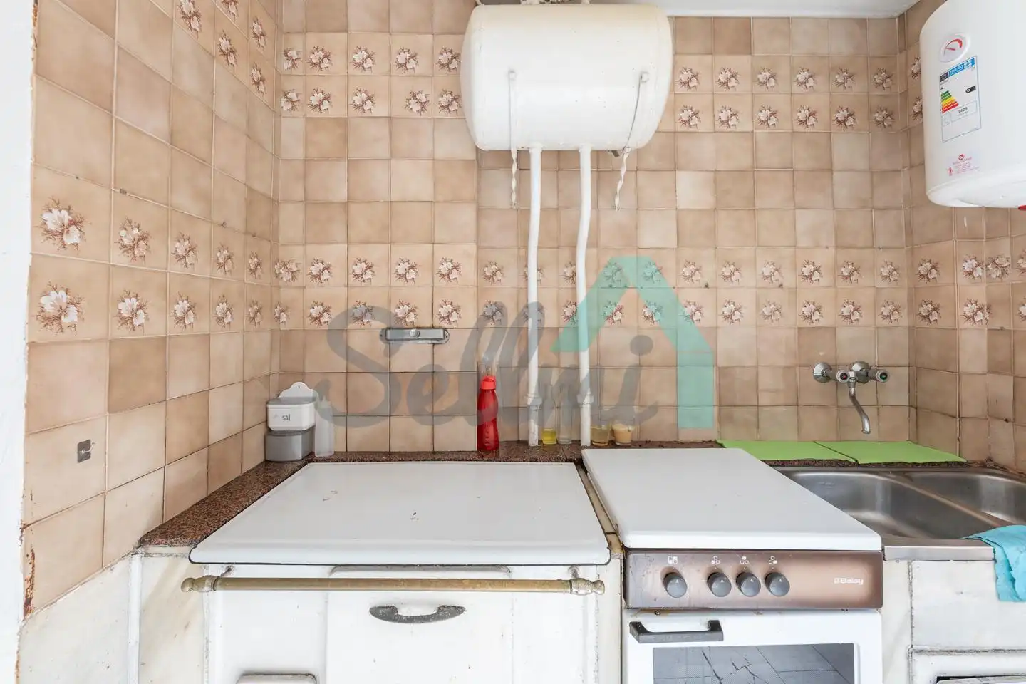 Kitchen of Flat for sale in Aller  with Terrace