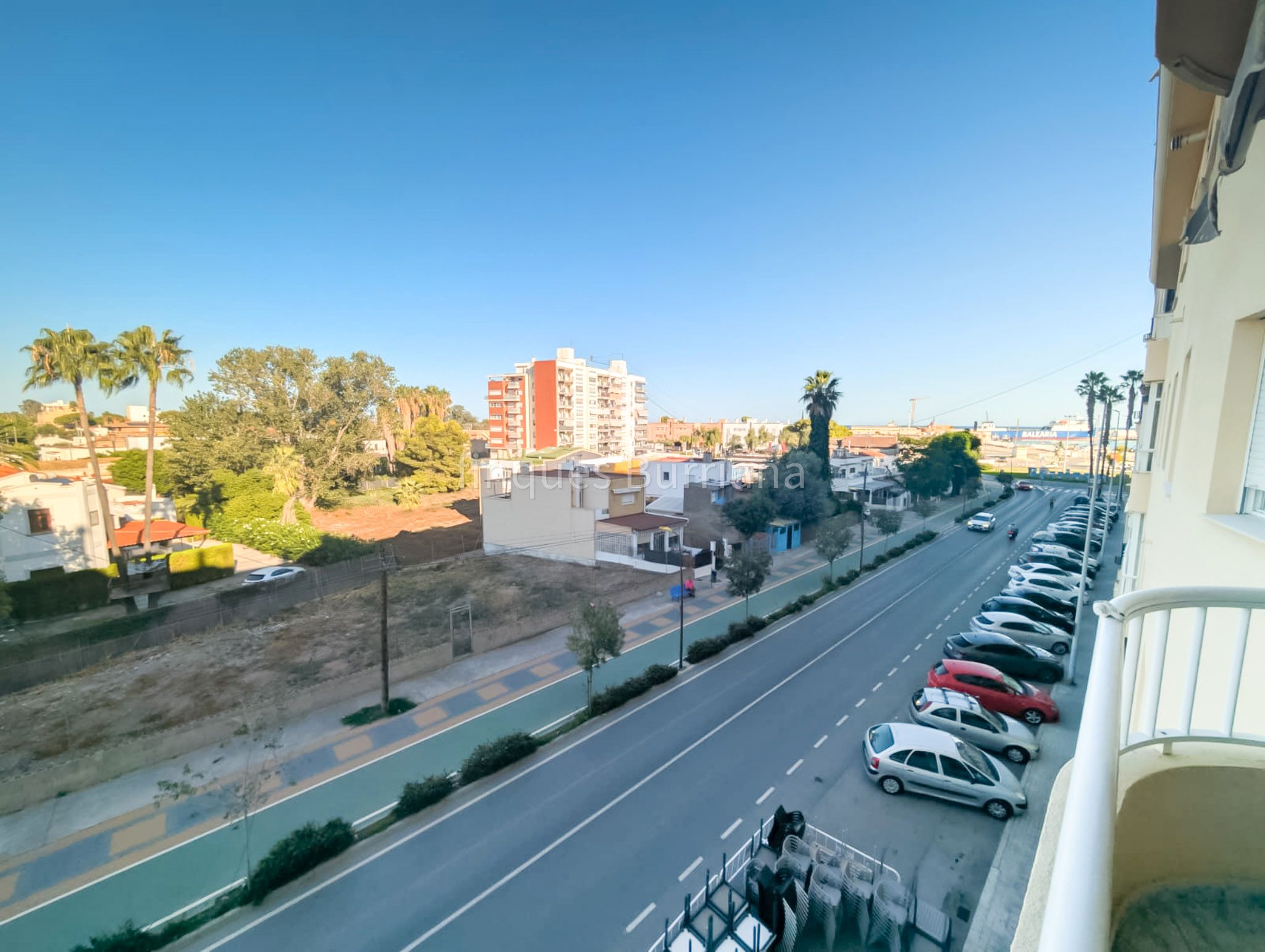 Flat to rent in Playa